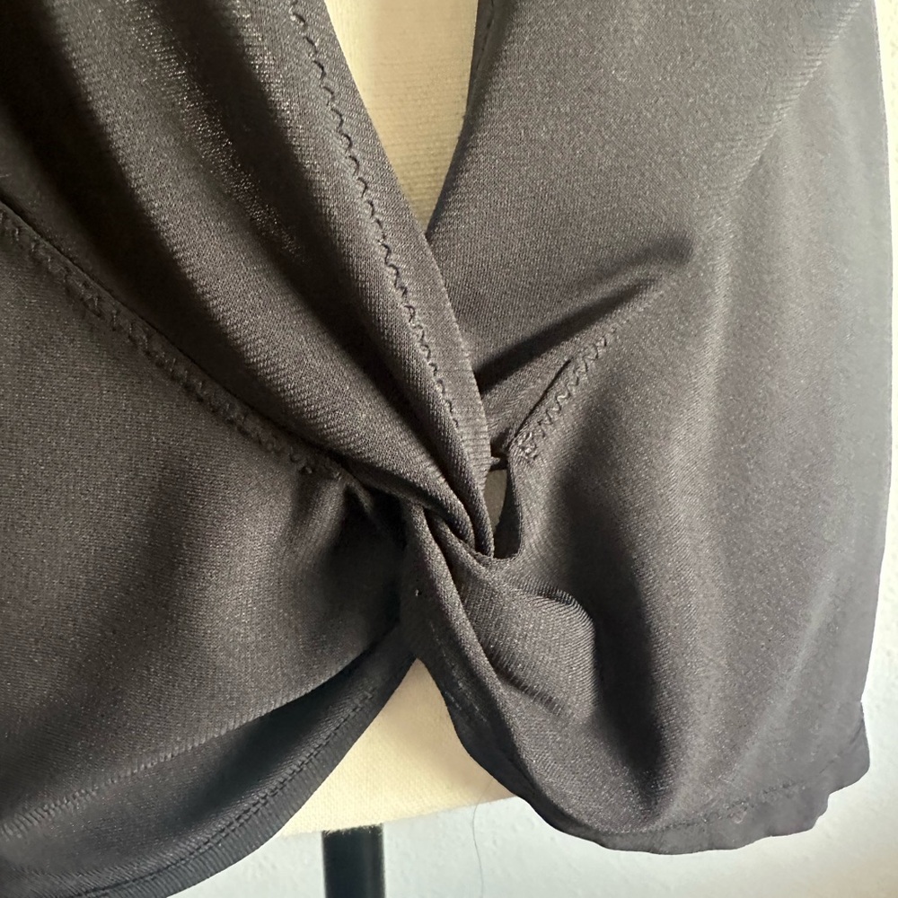 Fabletics top - Picture 4 of 5